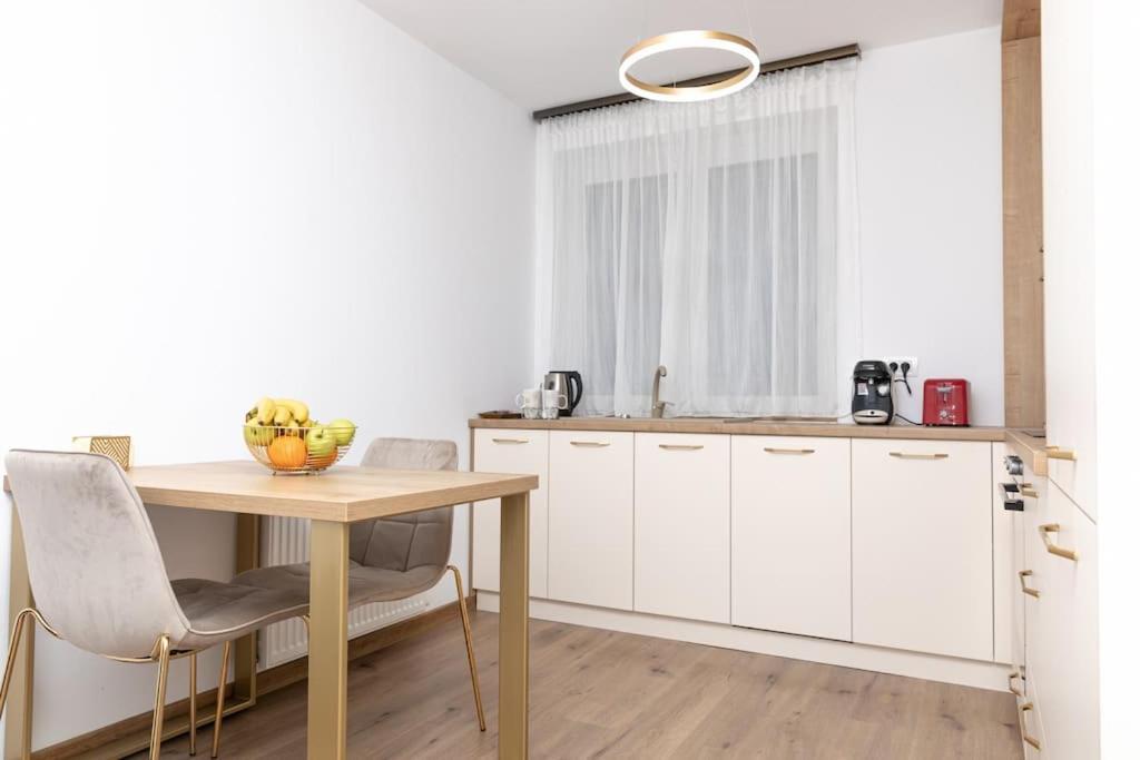 Enescu 3 City Center Flat Timişoara Eksteriør bilde