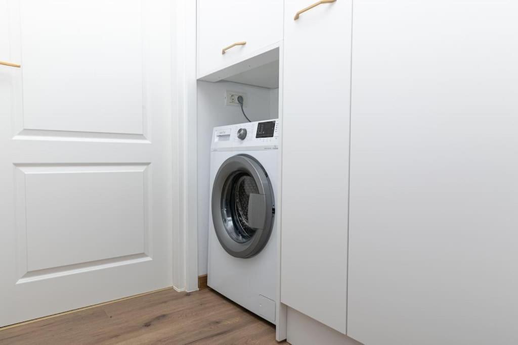Enescu 3 City Center Flat Timişoara Eksteriør bilde